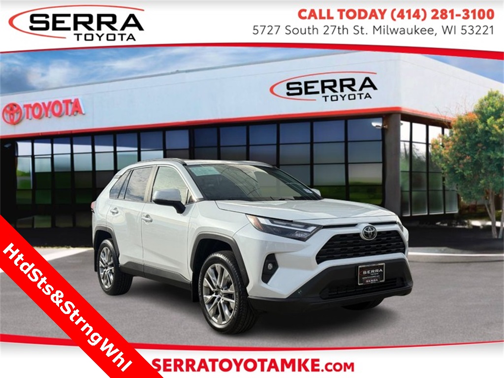 2023 Toyota RAV4 XLE Premium's photo