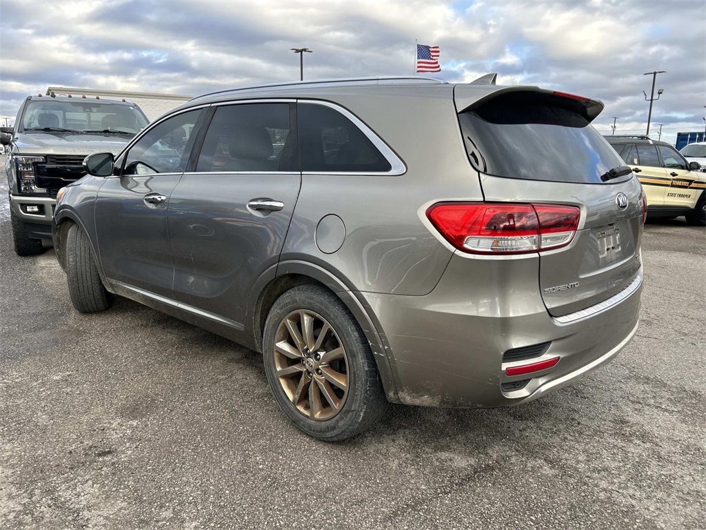 2016 Kia Sorento SX Limited photo 3