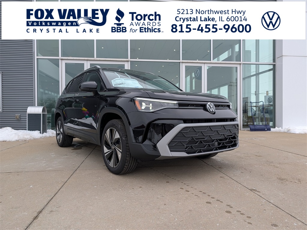 2026 Volkswagen Taos SE's photo