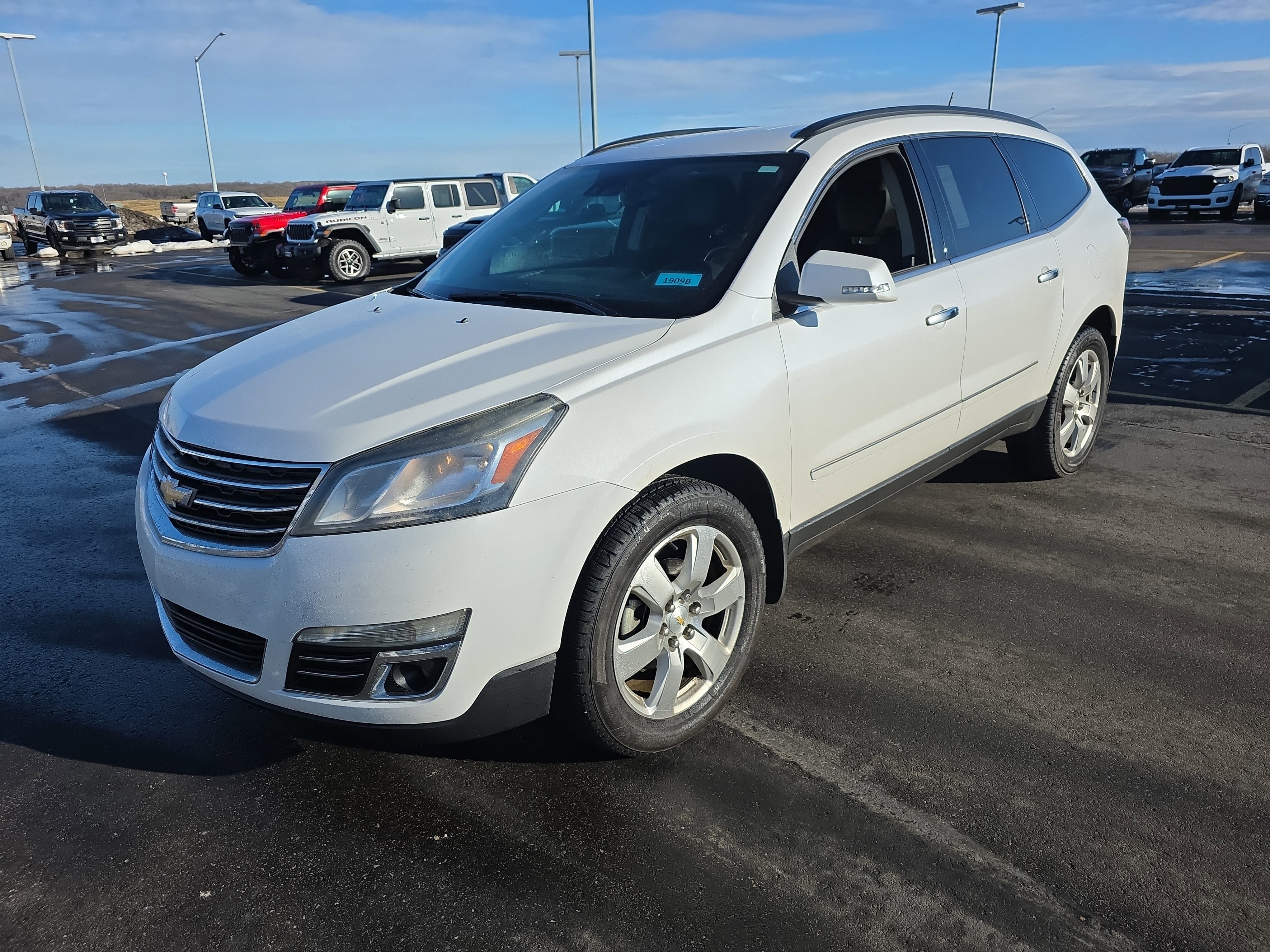 Used 2017 Chevrolet Traverse Premier with VIN 1GNKVJKDXHJ279518 for sale in Burnsville, Minnesota