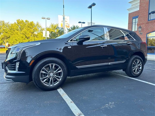 2022 Cadillac XT5 Premium Luxury photo 3