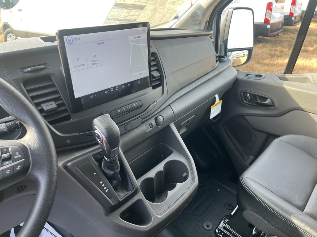 2024 Ford Transit Cargo Van photo 17