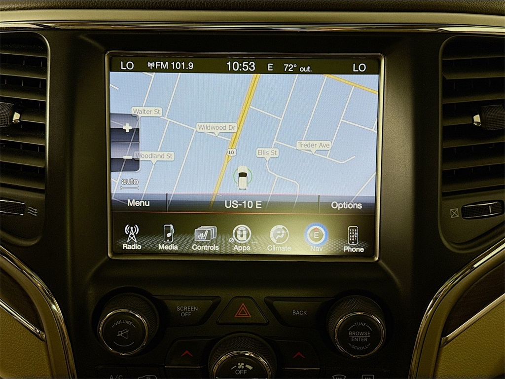 2015 Jeep Grand Cherokee Overland photo 15