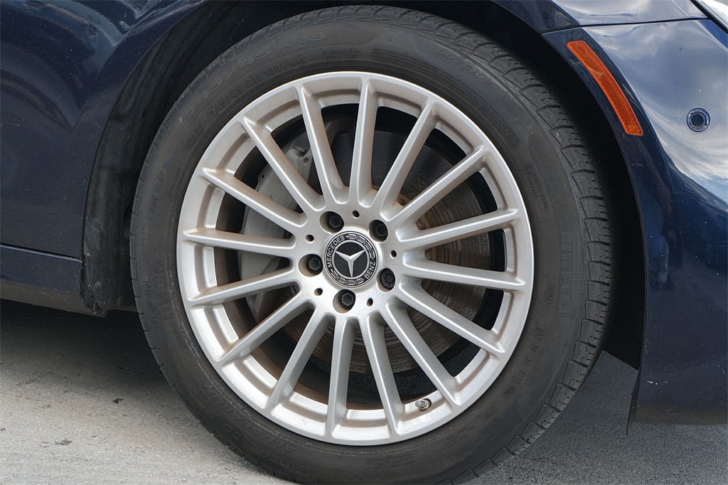 2022 Mercedes Benz E 350 photo 5