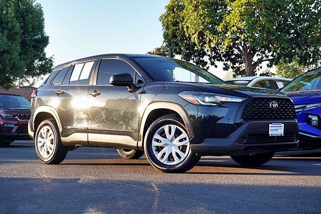 2022 Toyota Corolla Cross L's photo