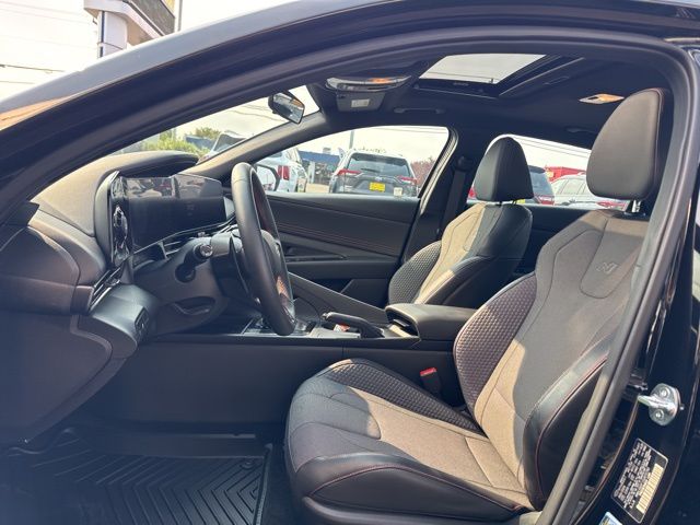 2025 Hyundai Elantra N Line photo 15
