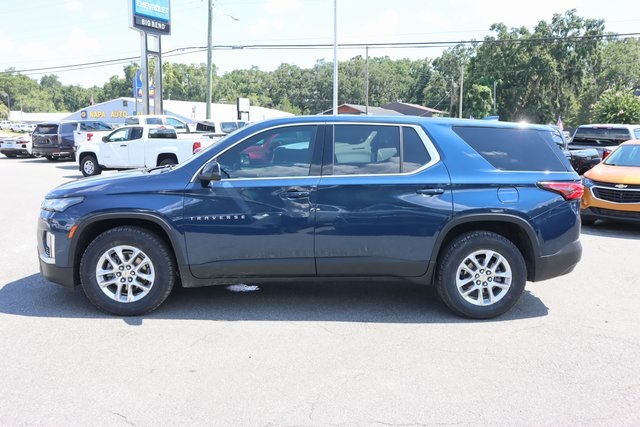 2022 Chevrolet Traverse LS photo 4