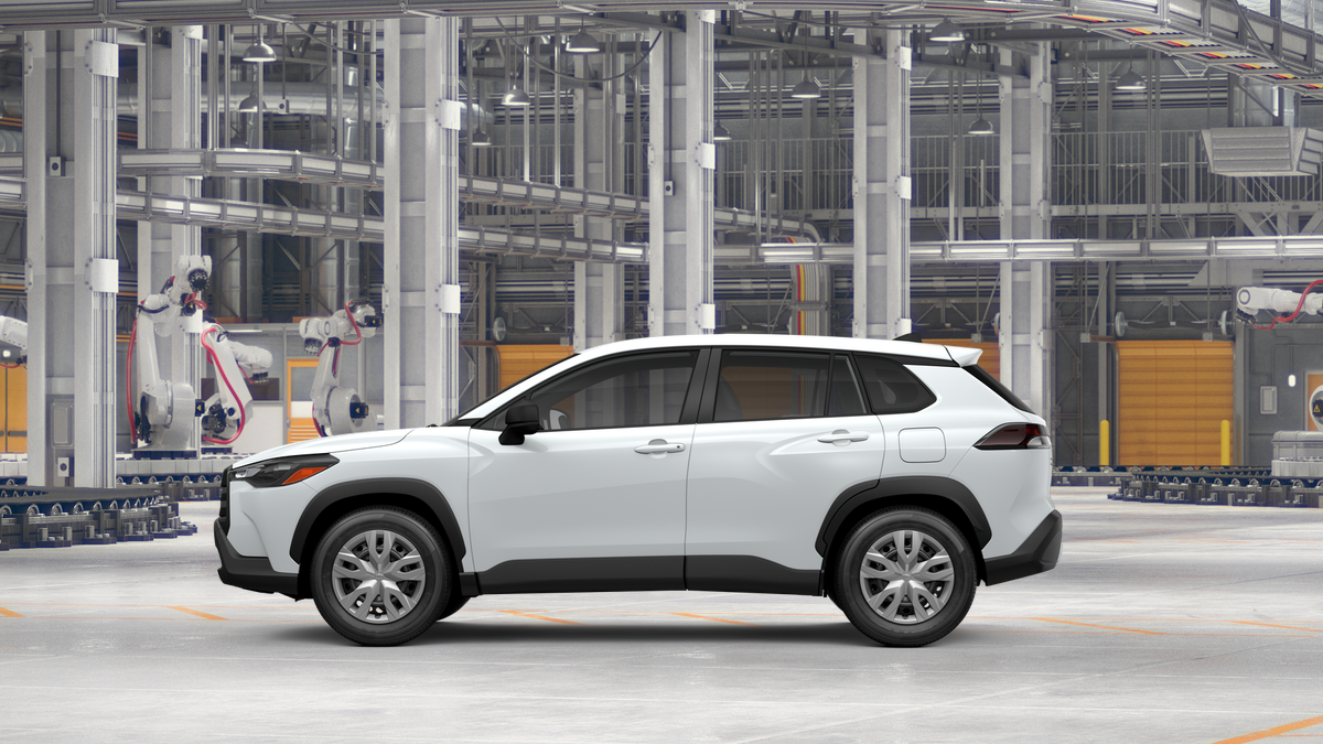 2026 Toyota Corolla Cross L photo 3