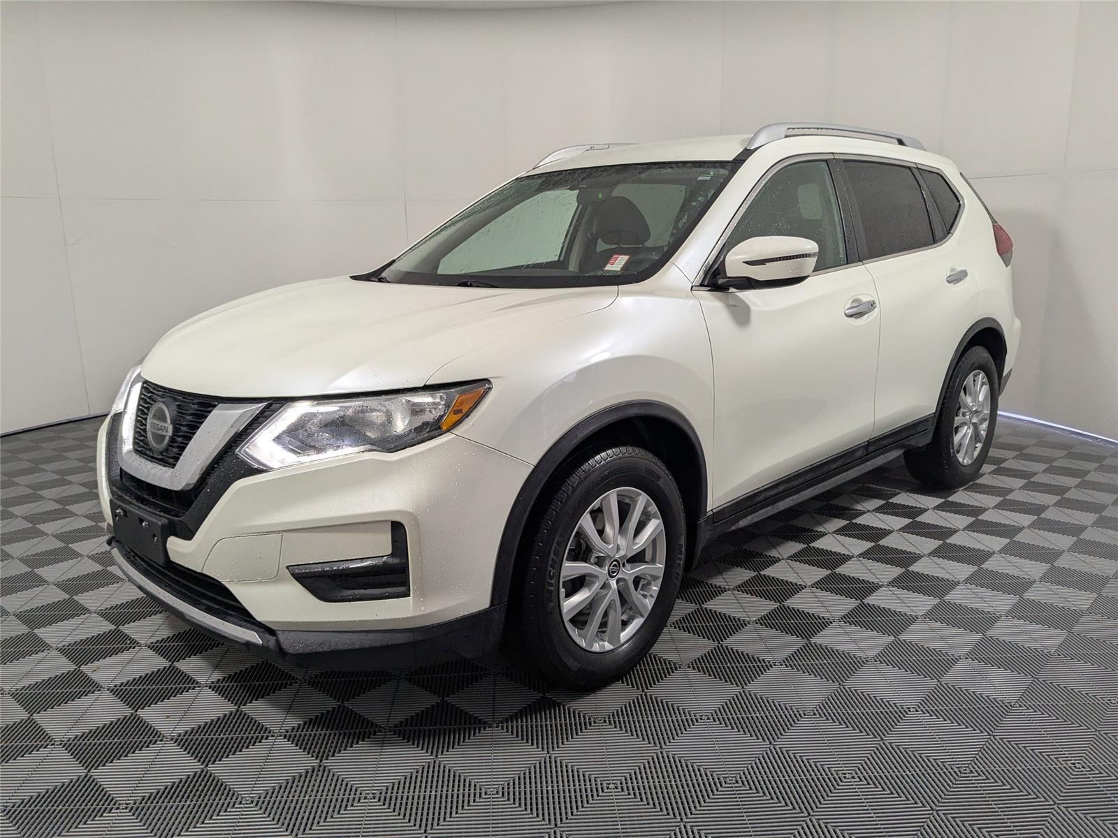 Used 2018 Nissan Rogue SV with VIN 5N1AT2MT2JC745484 for sale in McDonough, GA