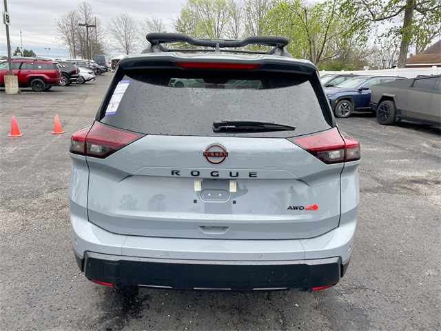 2025 Nissan Rogue SV photo 11