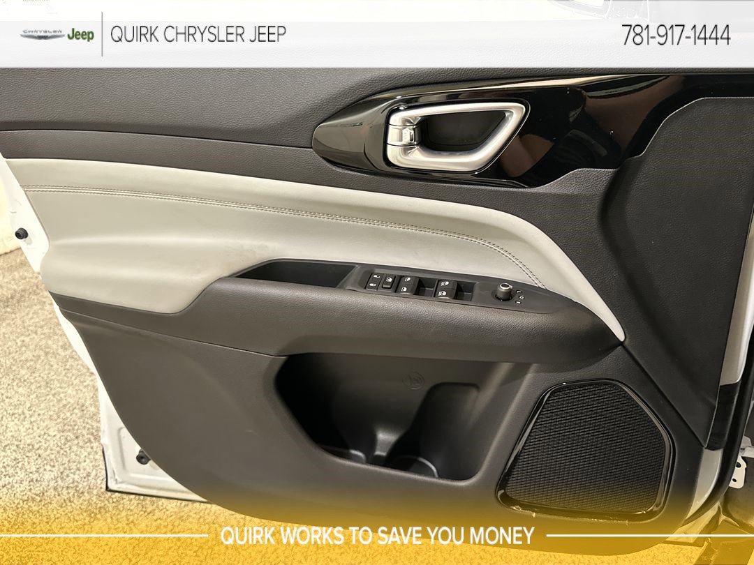 New 2025 Bright White Clearcoat Jeep Limited image 17