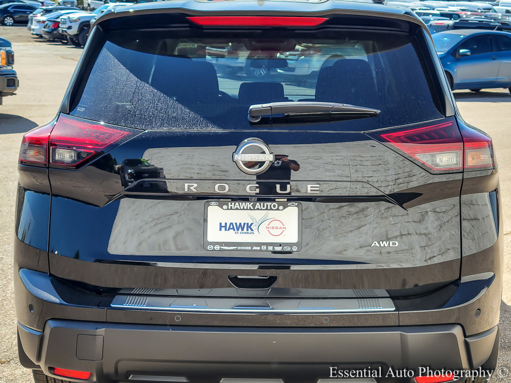 2026 Nissan Rogue SV photo 3