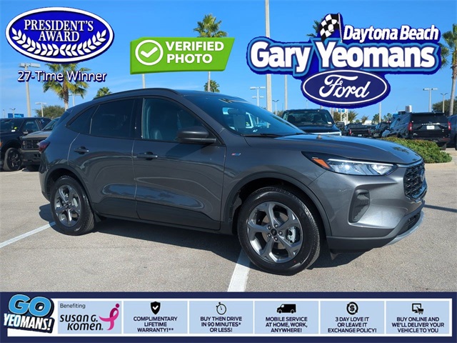 2026 Ford Escape ST-Line's photo