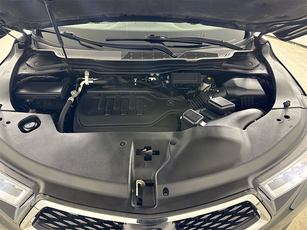 2018 Acura MDX SH-AWD Advance photo 32