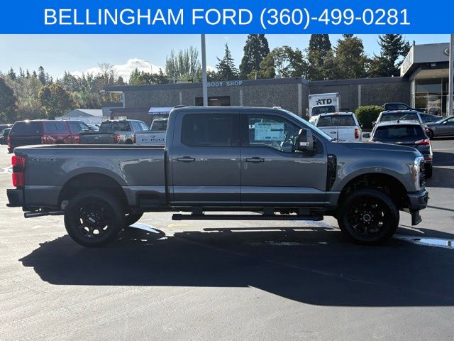 2026 Ford F-250 XLT photo 4