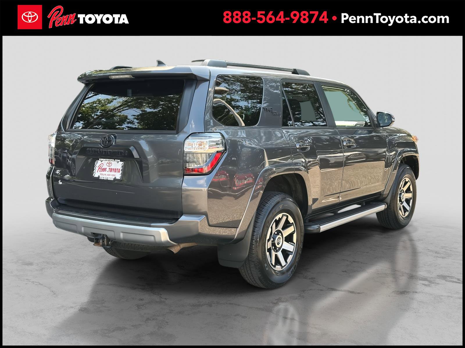2022 Toyota 4Runner TRD photo 3