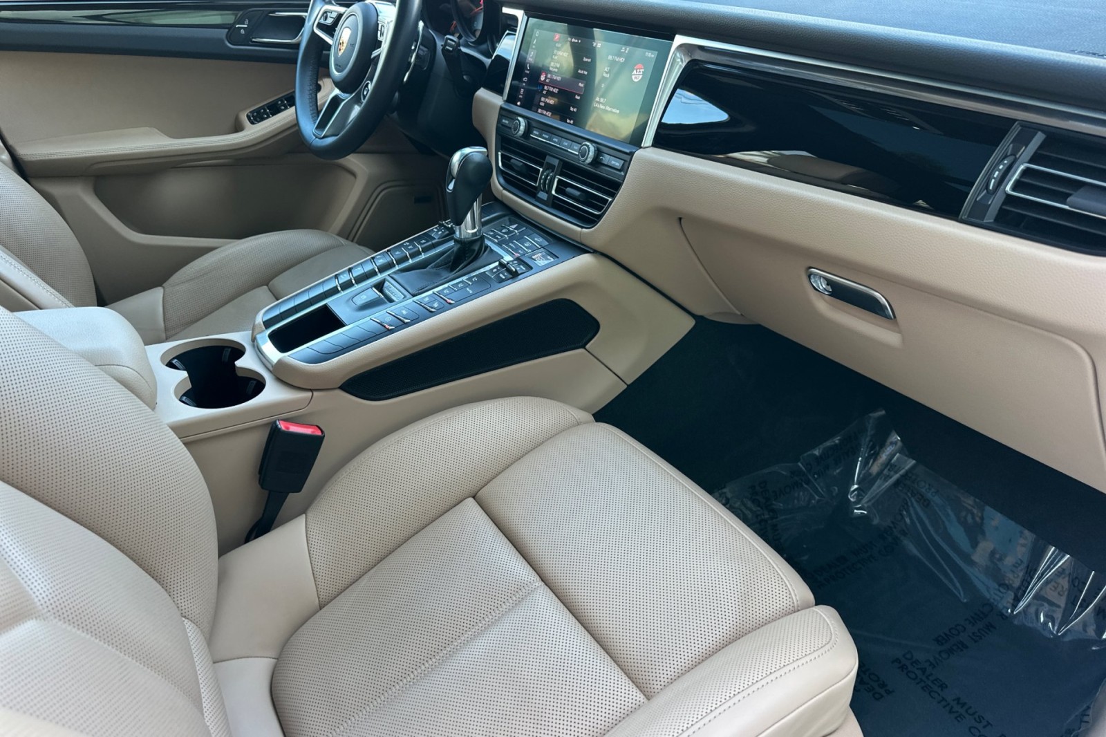 2019 Porsche Macan S photo 20