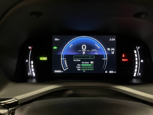 2025 Toyota Camry LE photo 7