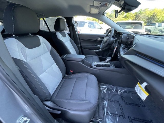 2026 Chevrolet Trax LS photo 21