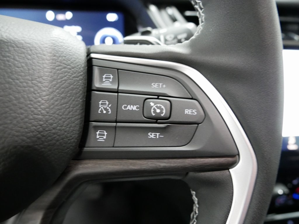 2025 Jeep Grand Cherokee Limited photo 21