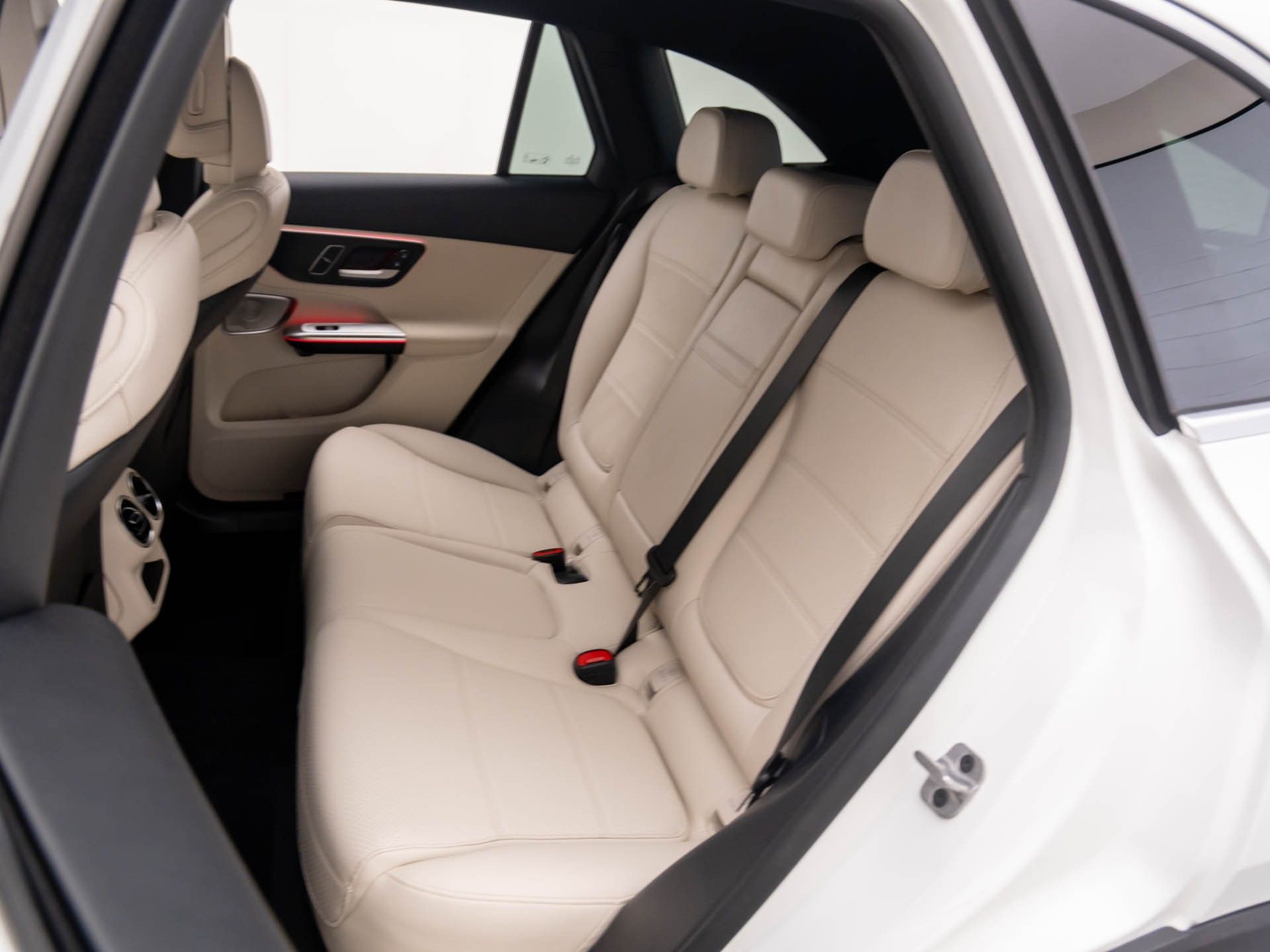 2025 Mercedes Benz GLC 350e 4MATIC photo 17