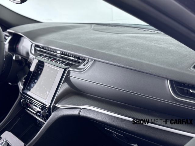 2023 Jeep Grand Cherokee Laredo Altitude photo 33