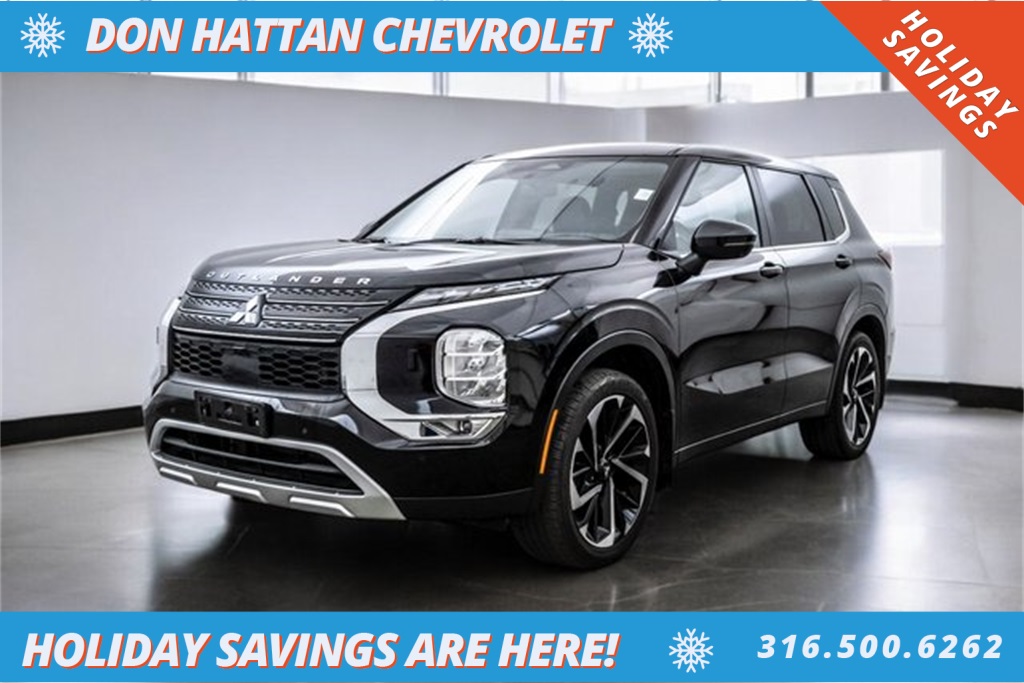 2023 Mitsubishi Outlander SE's photo