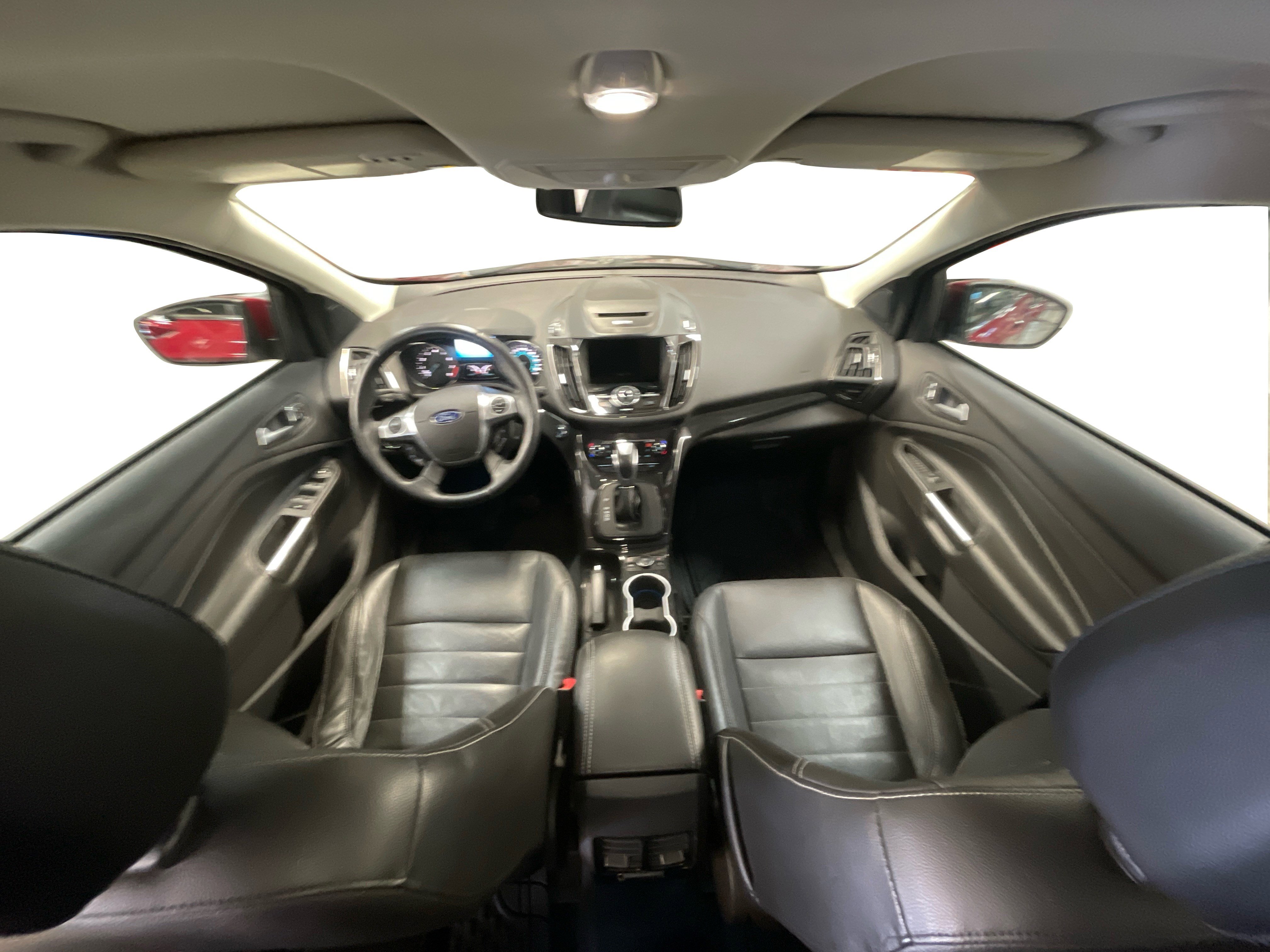 2014 Ford Escape Titanium photo 14