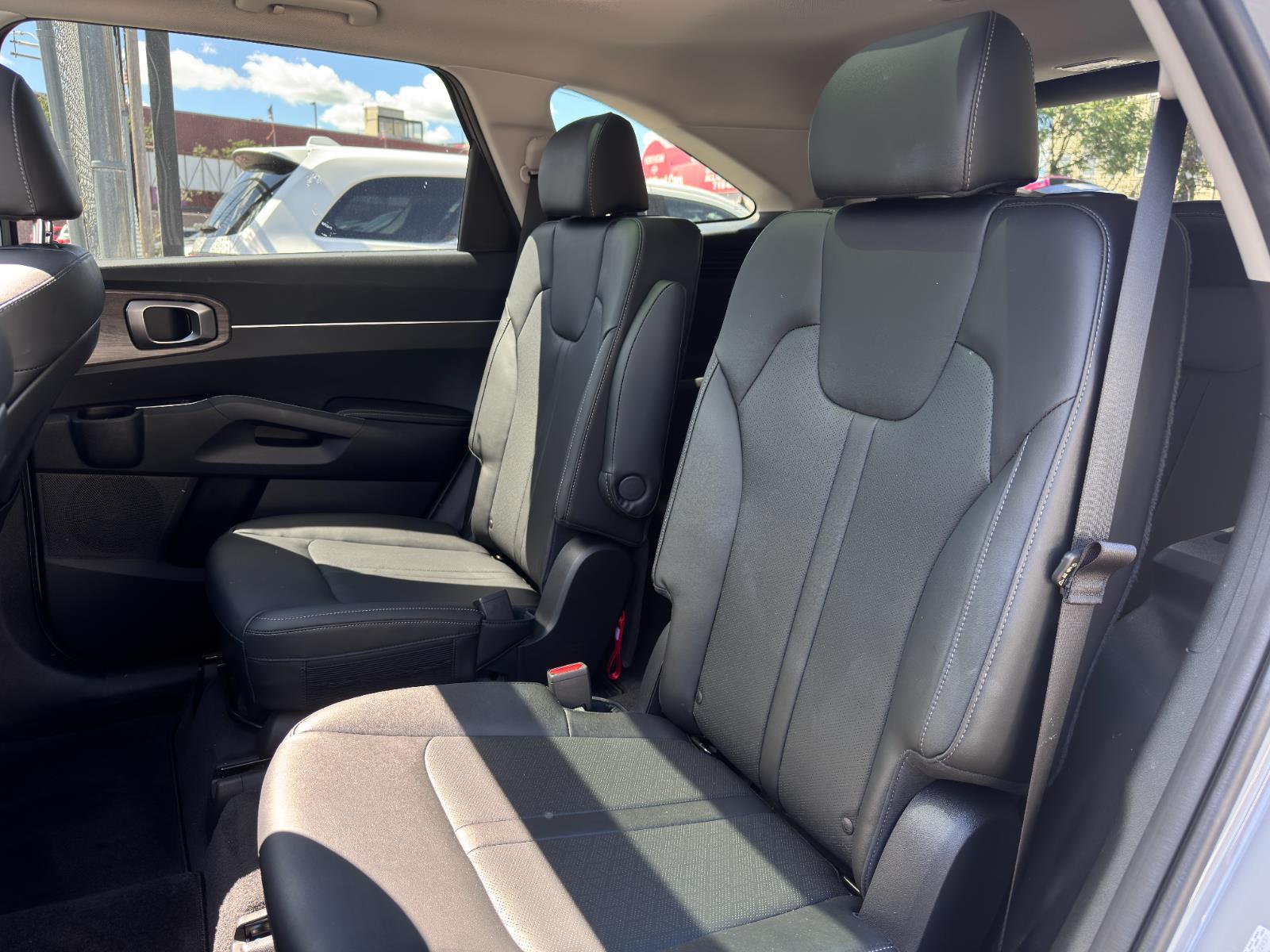 2023 Kia Sorento X-Line EX photo 18