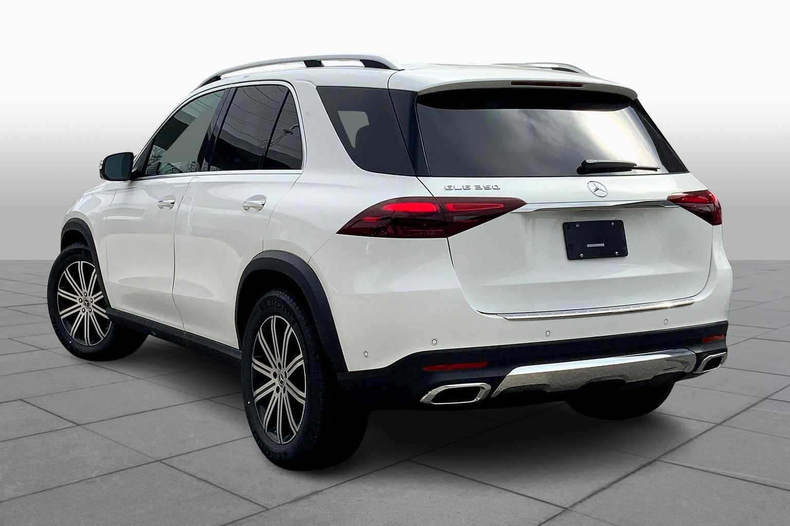 2025 Mercedes Benz GLE 350 4MATIC photo 4
