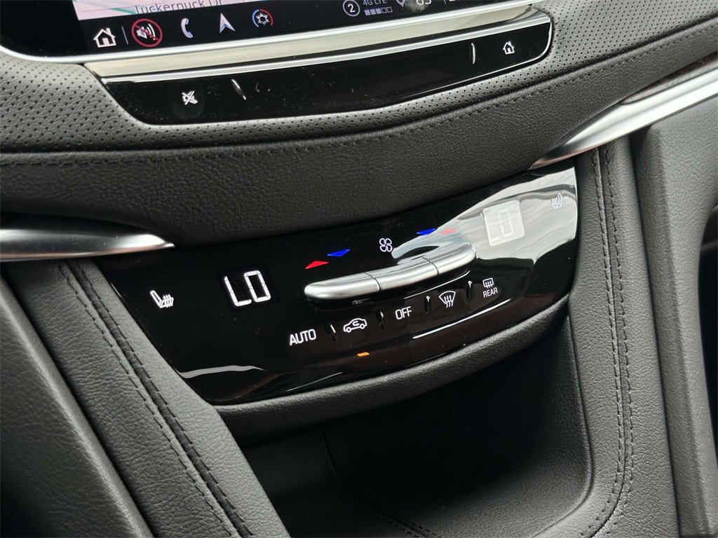2025 Cadillac XT5 Sport photo 22