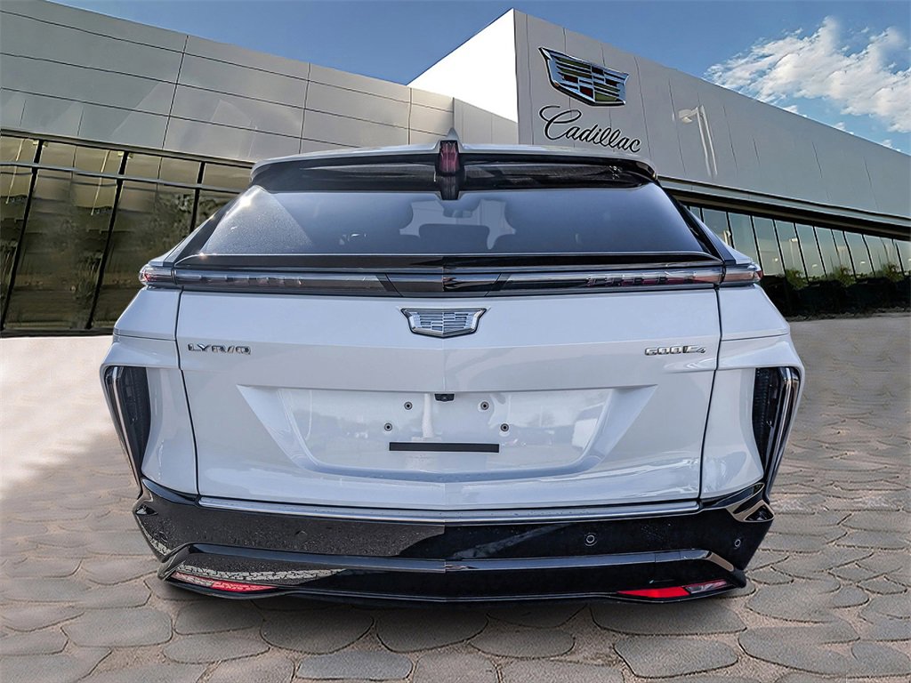 2026 Cadillac Lyriq Luxury photo 4