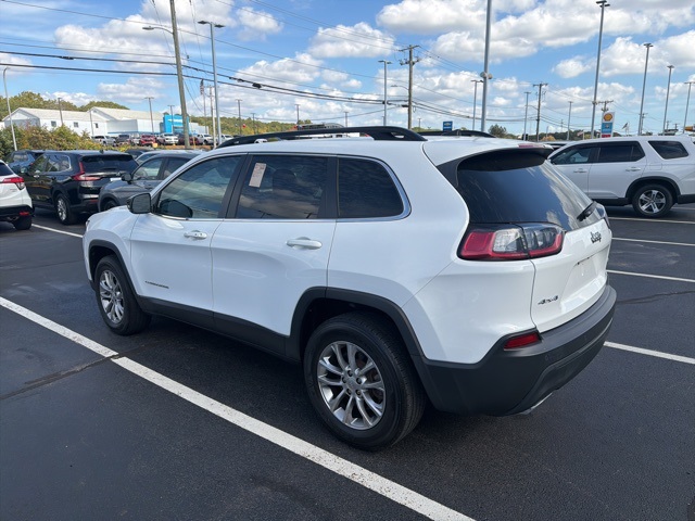 2022 Jeep Cherokee Latitude Lux photo 2