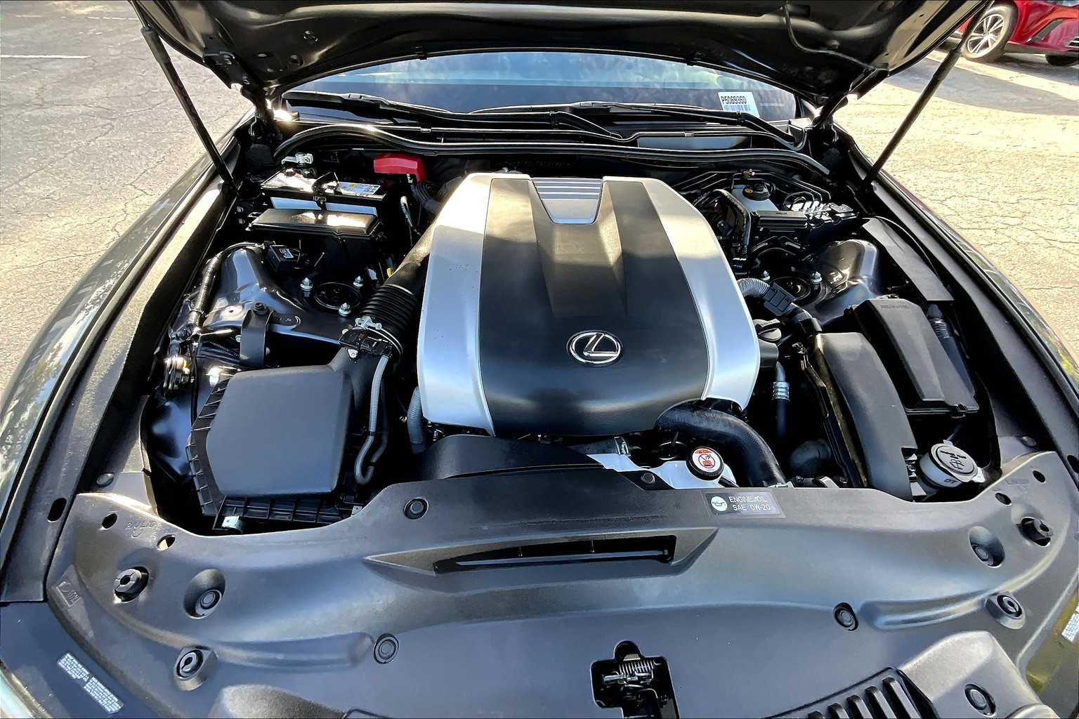 2023 Lexus IS F SPORT photo 30