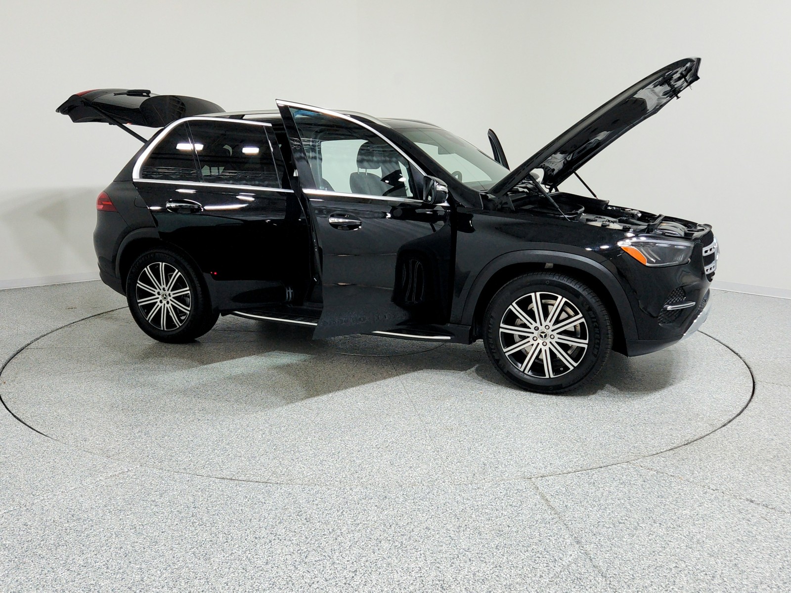 2025 Mercedes Benz GLE 350 4MATIC photo 15