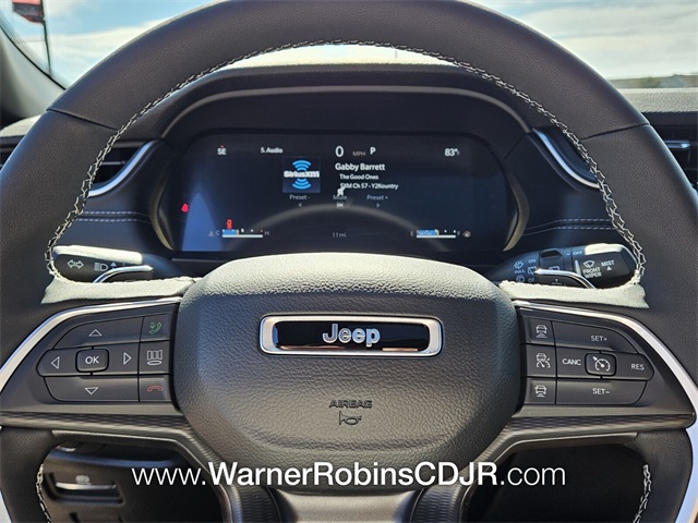2025 Jeep Grand Cherokee Altitude X photo 22