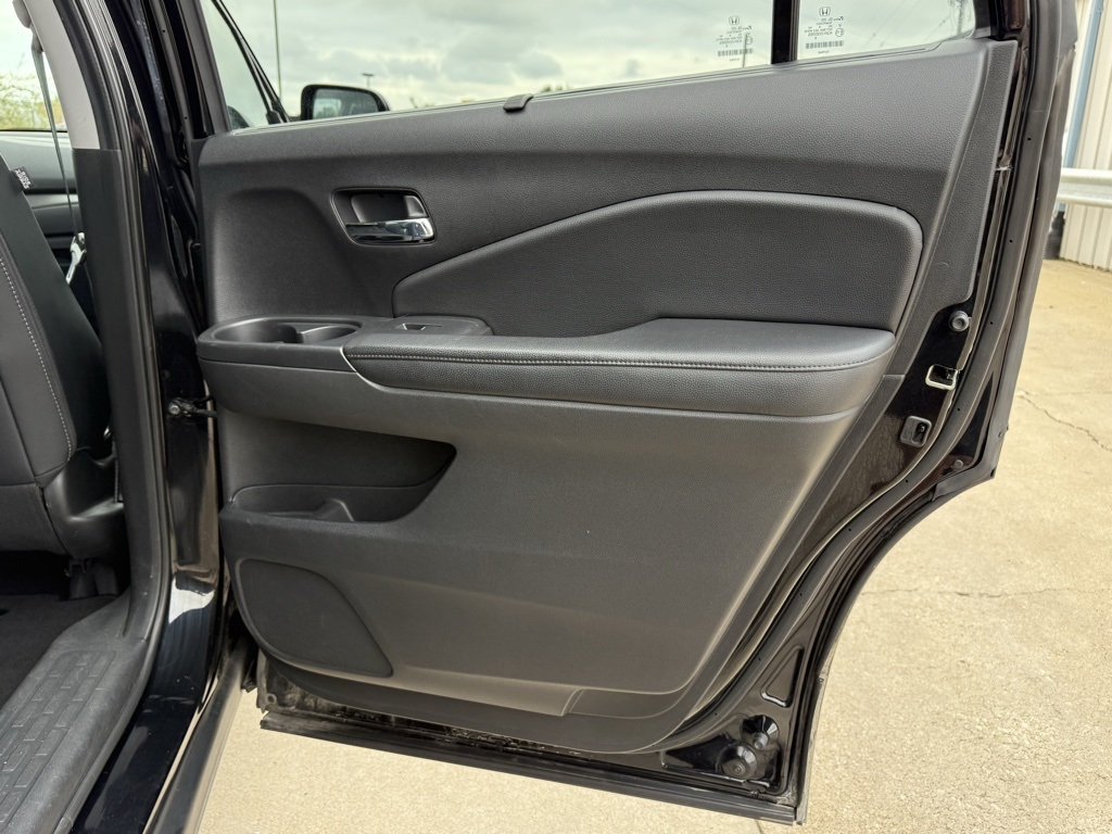 2020 Honda Pilot EX-L photo 30