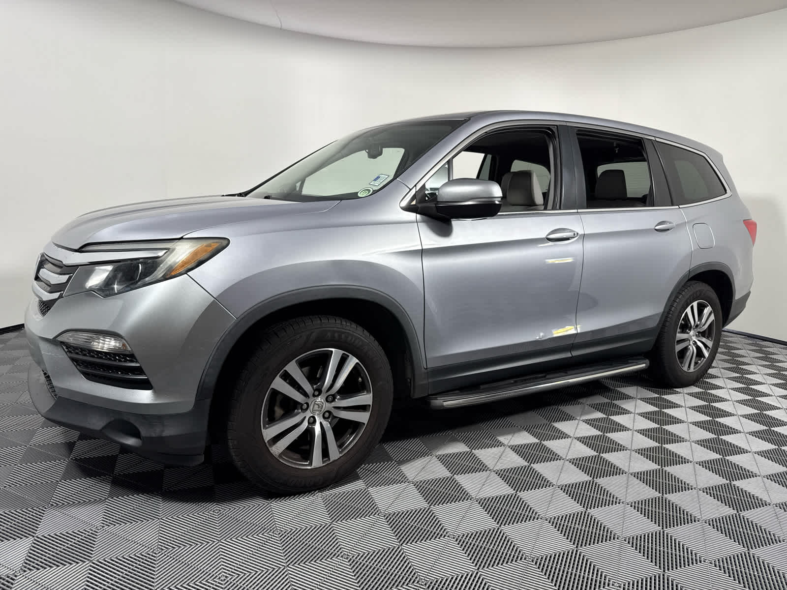 2018 Honda Pilot EX-L photo 2