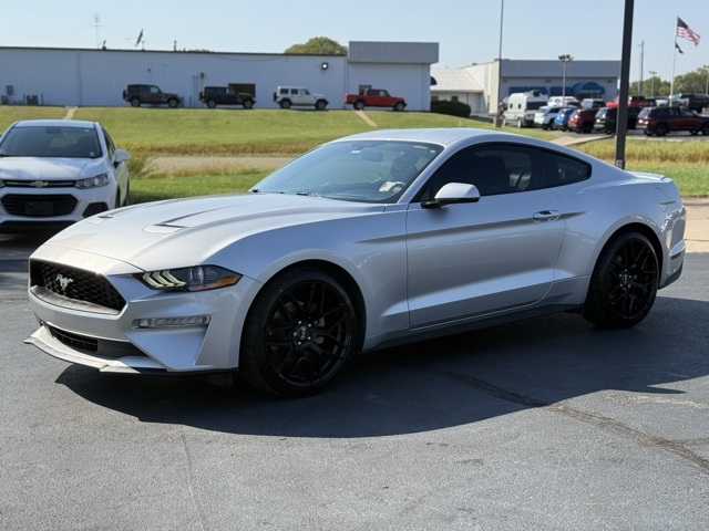 2018 Ford Mustang EcoBoost Premium photo 3