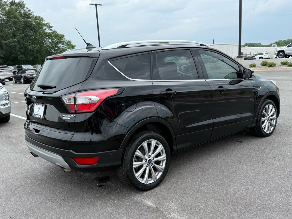 2018 Ford Escape Titanium photo 5