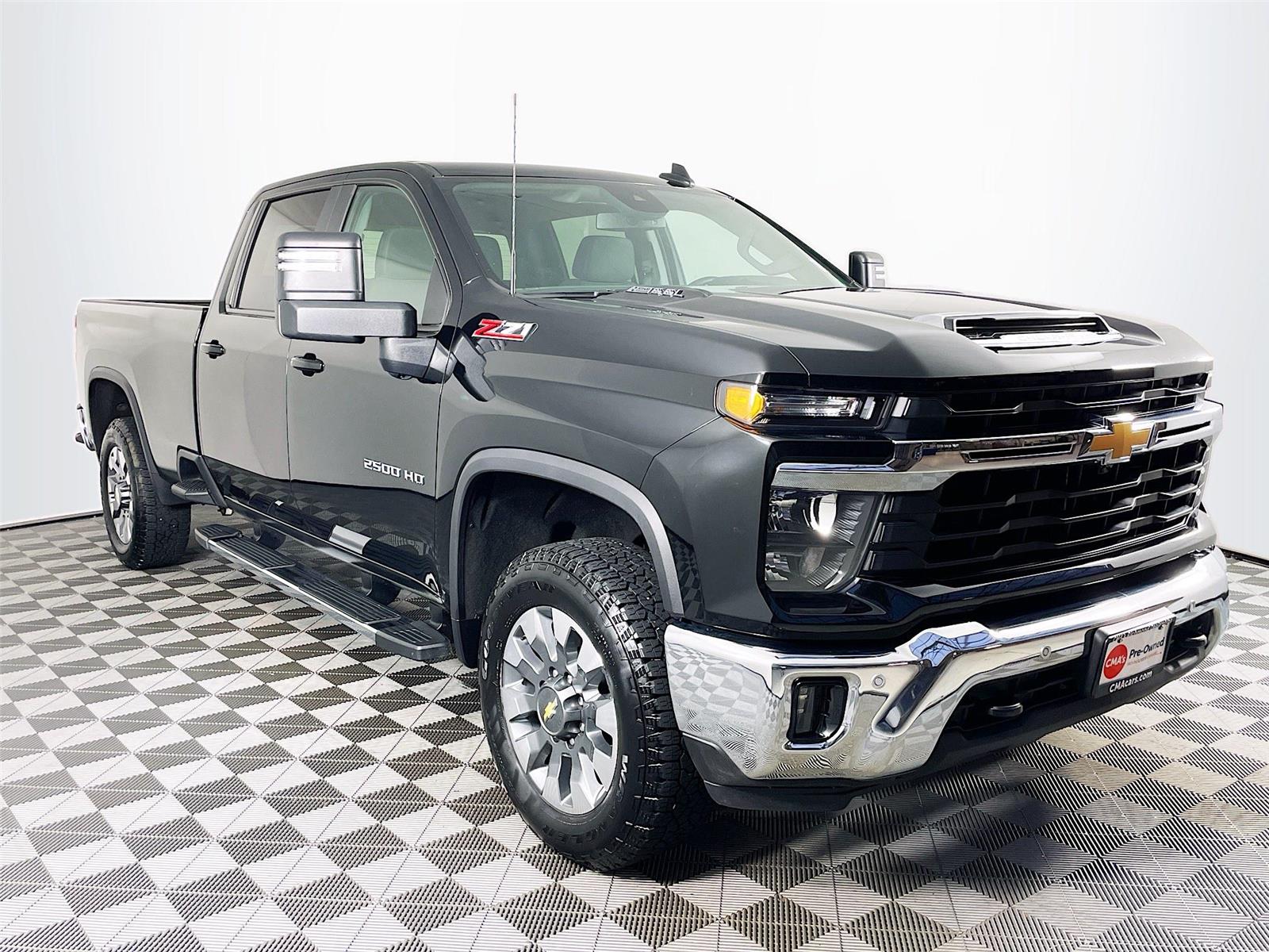 2025 Chevrolet Silverado 2500HD LT's photo