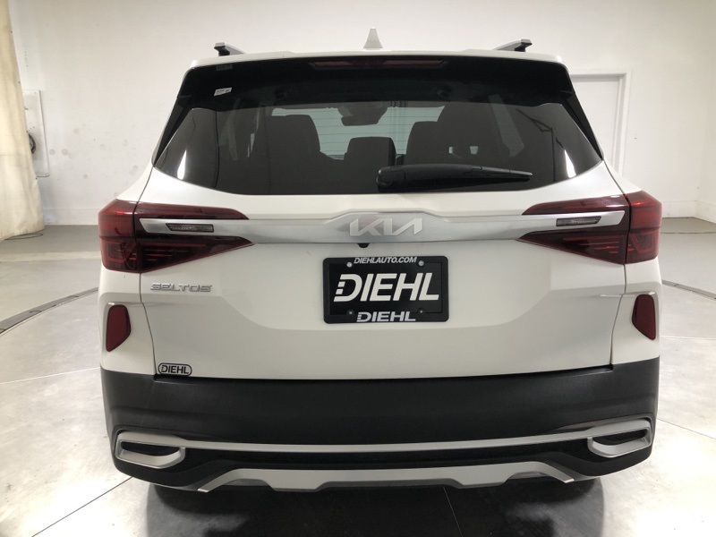 2023 Kia Seltos S photo 4