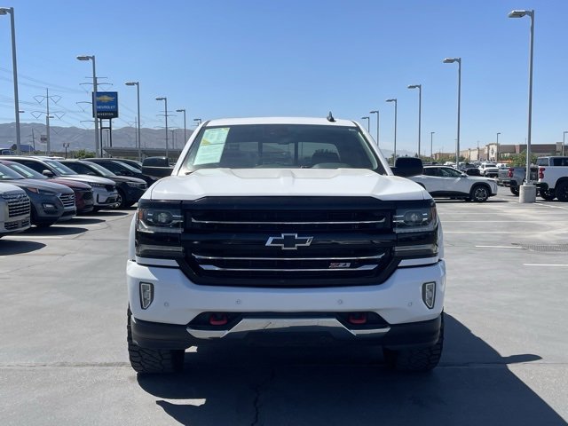 2017 Chevrolet Silverado 1500 LTZ photo 3