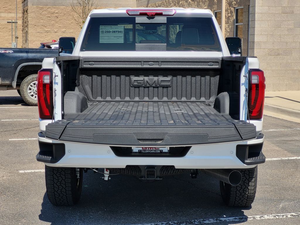 2025 Gmc Sierra 3500 HD Denali Ultimate photo 12