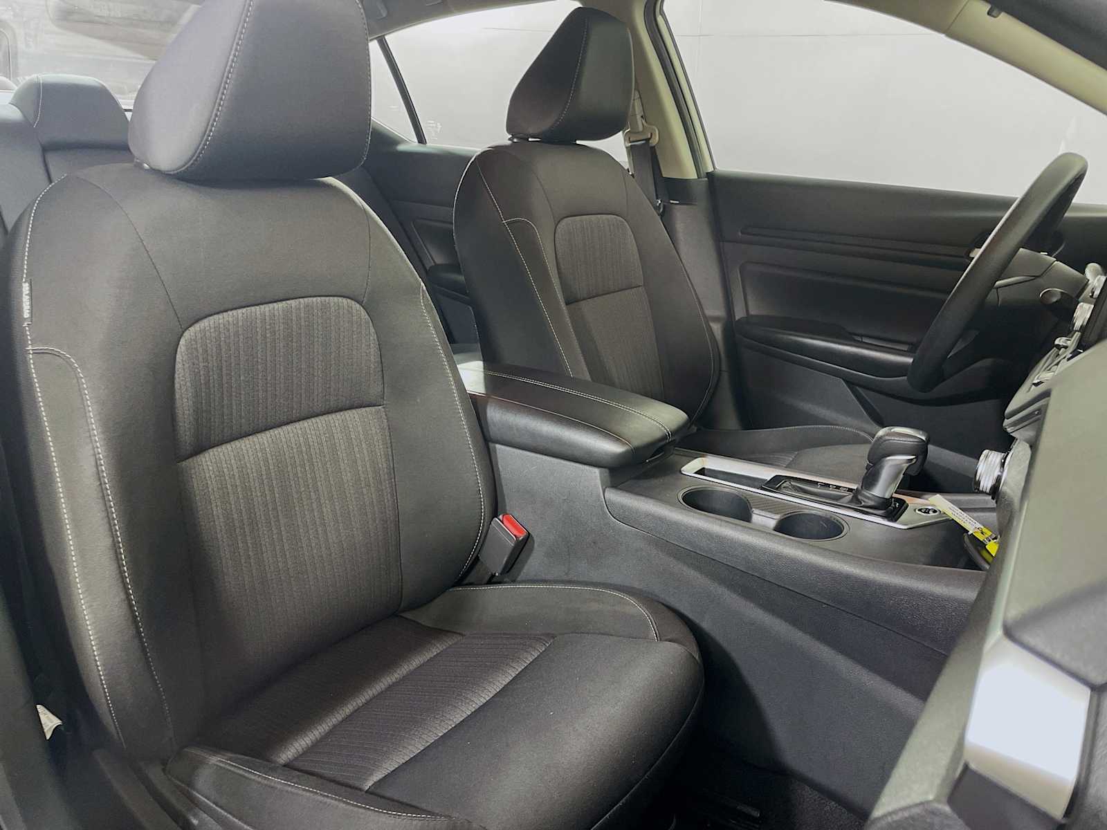 2022 Nissan Altima 2.5 S photo 22