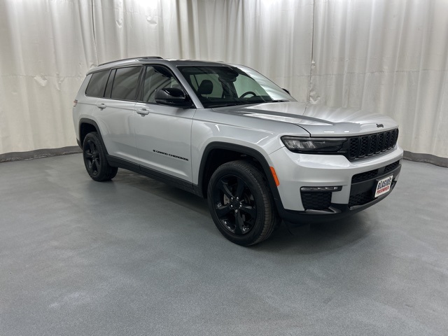 2023 Jeep Grand Cherokee L Limited's photo