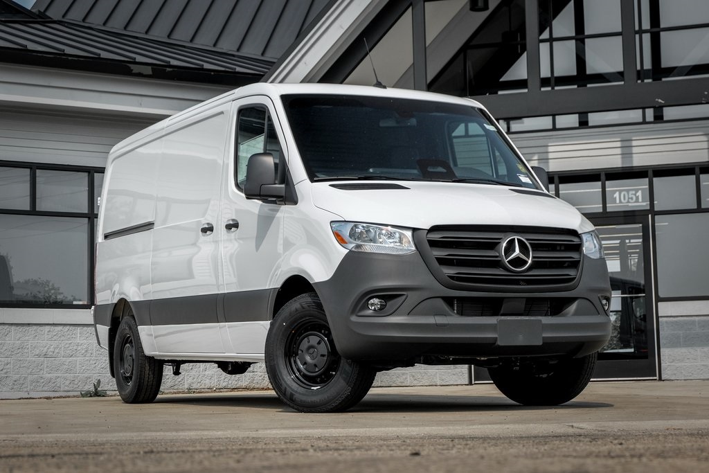 2025 Mercedes-Benz Sprinter Cargo Van Base's photo