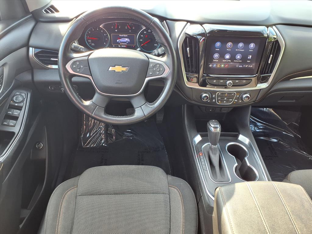 2020 Chevrolet Traverse Cloth photo 2