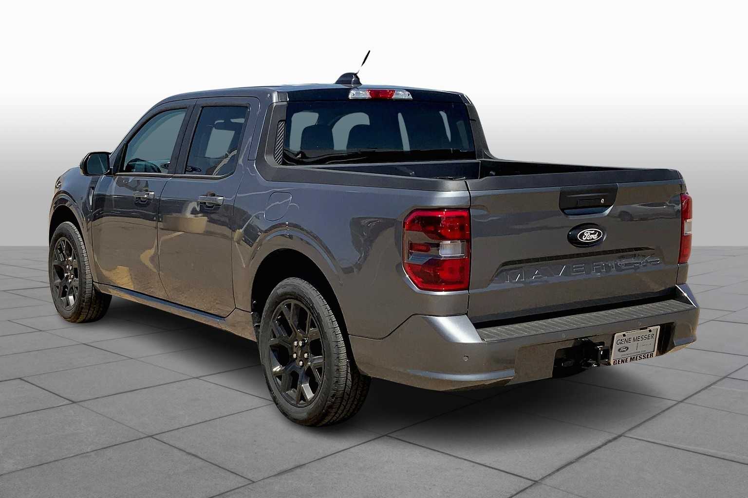 2025 Ford Maverick photo 12
