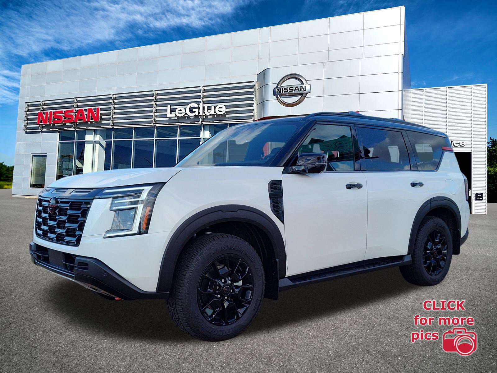 2026 Nissan Armada PRO-4X's photo